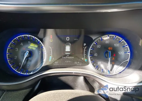 2018 Chrysler Pacifica Limited from USA, damaged, VIN 2C4RC1GGXJR269122